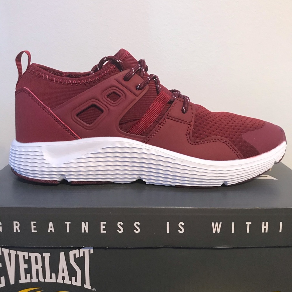 Everlast Women Running Burgandy Shoe/Multiple Size